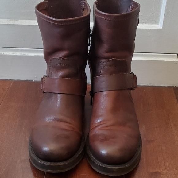 OluKai leather dark brown boots size 6 - Picture 2 of 6